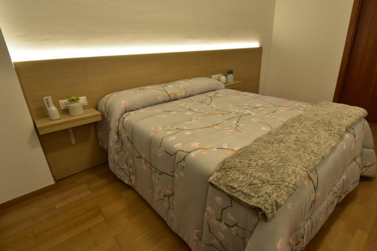 Apartament Gredera Олот Екстериор снимка